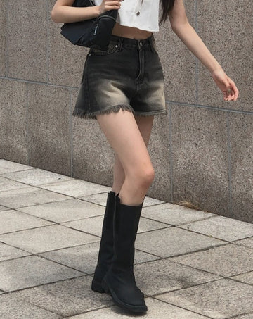 Leon Damage Washing Short Denim Pants